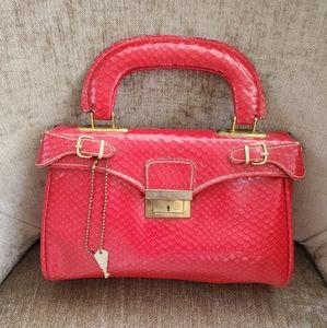 Park Lane Vintage Satchel With Key